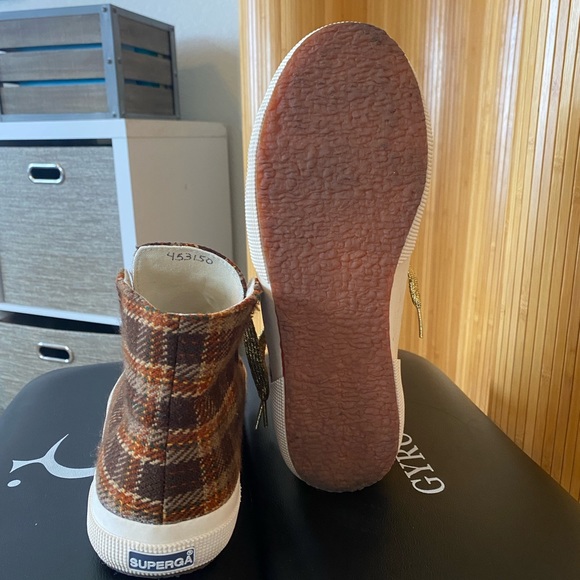 Superga Brown & Tan Plaid high tops - Picture 5 of 6